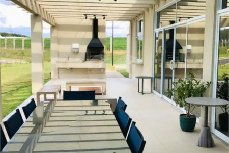 Indaiatuba - Villa dos Pinheiros - terreno com 680,37 ms - R$ 1.490.000,00 - condominio - R$ 1.450,00 - iptu - R4 520,00 - Com segurança inteligente, fiação e internet por fibra ótica subterrâneas, gás encanado e uma exuberante área verde preservada com nascentes naturais, Salão de festas, lounge