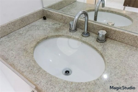 Apartamento com 66m², 2 dormitórios, 1 vaga de garagem, à venda na Barra Funda.