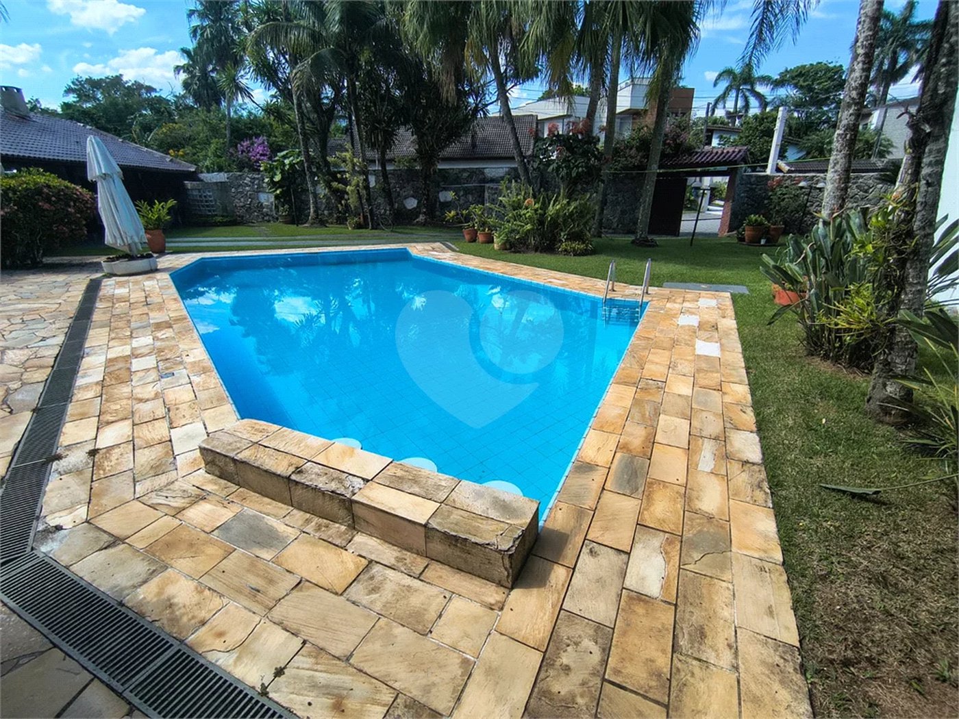 Casa à venda com 6 suítes em Costa do Sol, Bertioga, SP