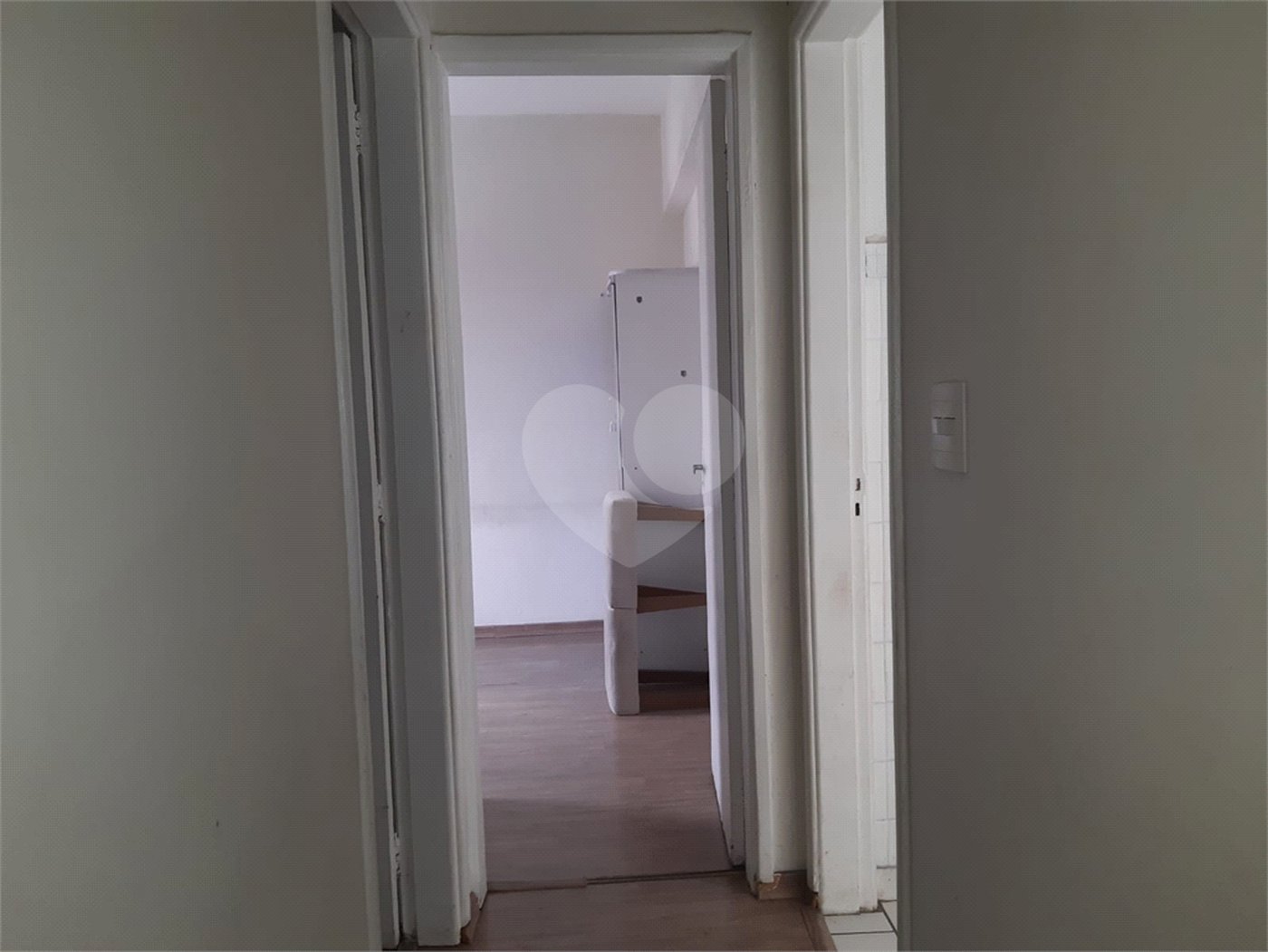 Apartamento de 87m² localizado na avenida principal do bairro de Santana, uma das regiões mais valorizadas da Zona Norte!