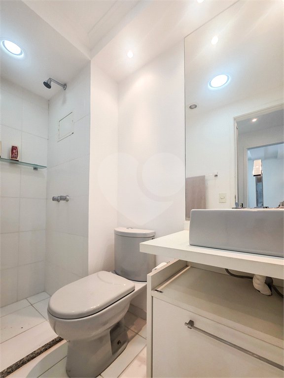 Apartamento - Ipiranga - 2 Quartos / Dormitórios - 1 Vaga - Venda / Compra