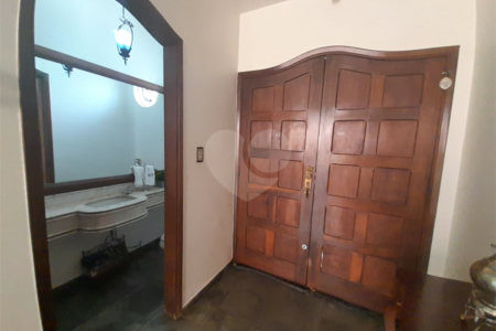 Casa Imponente à Venda no Bairro Santa Mônica – São Carlos
