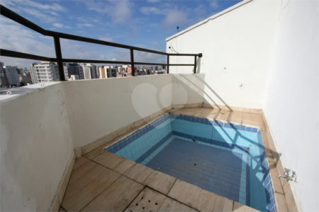 Cobertura Triplex com 90m² e 1 vaga de garagem na Vila Clementino