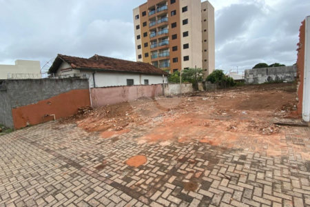 Terreno para venda no Centro