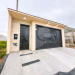 Indaiatuba - Jardim Bom sucesso - Área total: 150m² - Área construída: 115m² - 3 dormitórios sendo 1 suíte com armário planejado;Sala para dois ambientes; Banheiros com box gabinetes e espelhos; Área gourmet com churrasqueira a carvão e móveis planejados; Lavanderia coberta; Ar condicionado na sala
