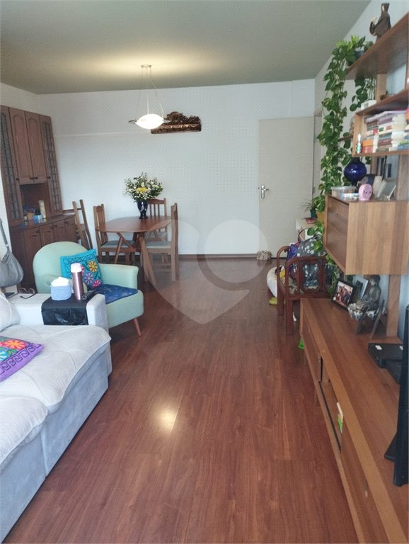 Apartamento em Perdizes 03 dormitórios sendo 01 suíte 01 vaga com 118m².