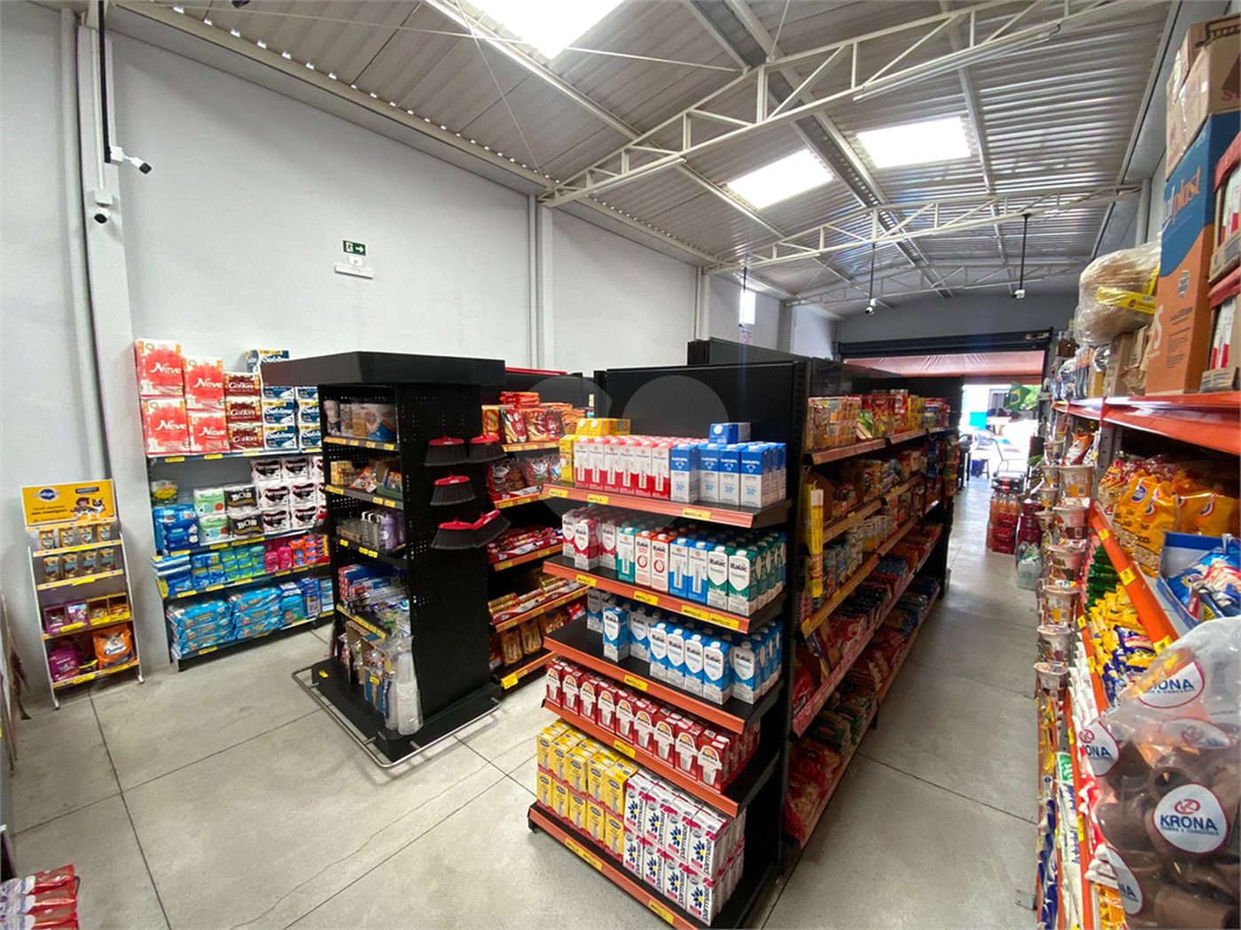 Sobrado comercial/residencial no Cidade Aracy