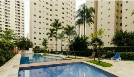 Excelente apartamento de 3 dormitórios, sendo uma Suíte e 2 vagas de garagem.