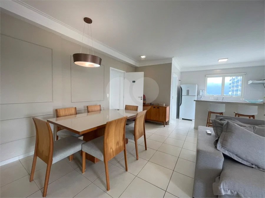Apartamento à venda com 2 suítes no Centro, Bertioga, SP