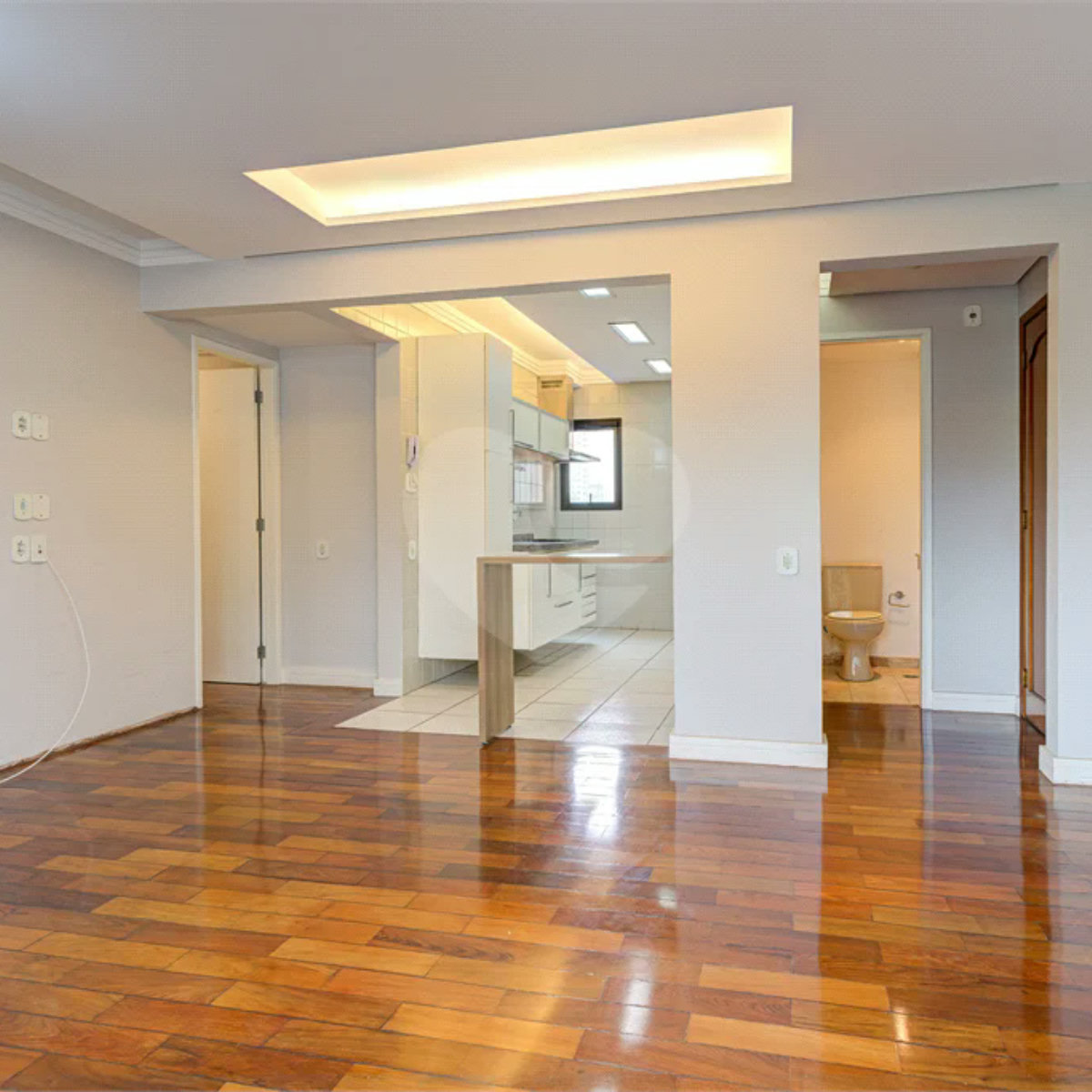 Apartamento para alugar com 3 quartos, sendo 1 suíte, em Chácara Santo Antônio, São Paulo, SP