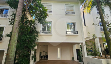 Casa à venda com 3 suítes em Morumbi, São Paulo, SP
