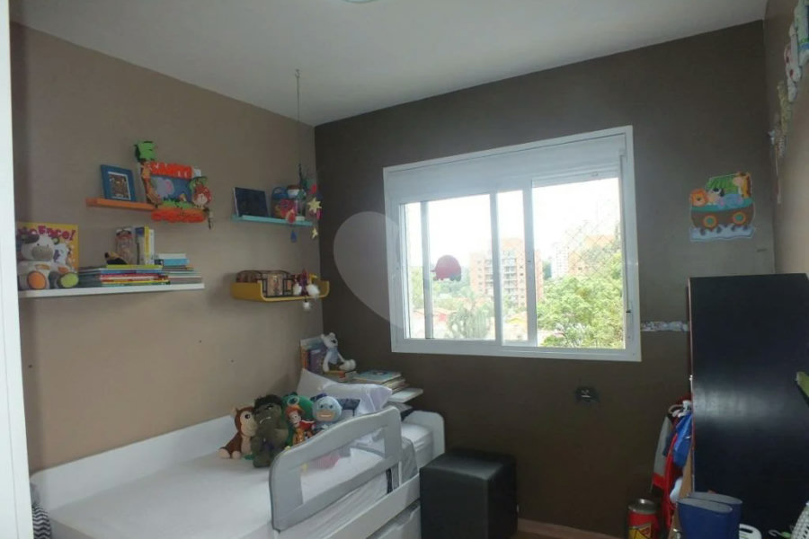 Apartamento com 03 suítes no Alto Da Boa Vista.