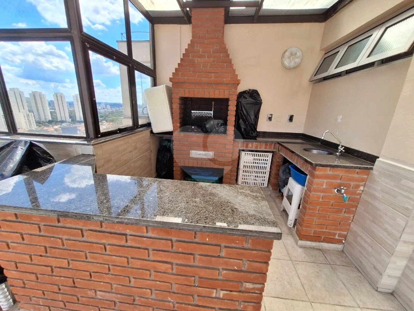 Cobertura com 193m², 4 quartos (2 suítes), 2 garagens, à venda no Jardim Marajoara