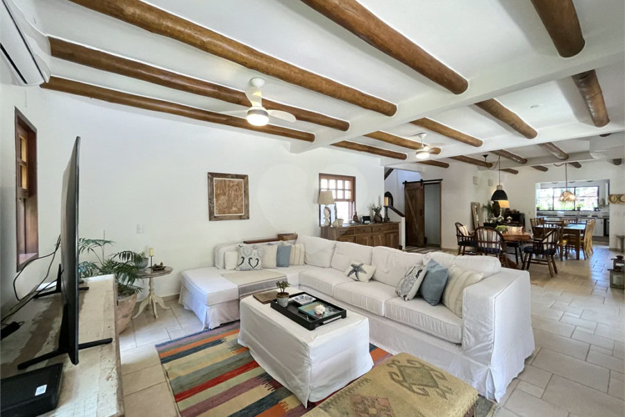 Casa à venda com 4 suítes em Costa do Sol, Bertioga, SP