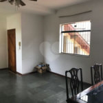 Sobrado imponente à venda no Jardim Leonor de Barros