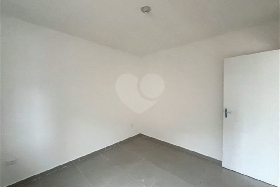 Apartamento à venda com 2 quartos em Indaiá, Bertioga, SP