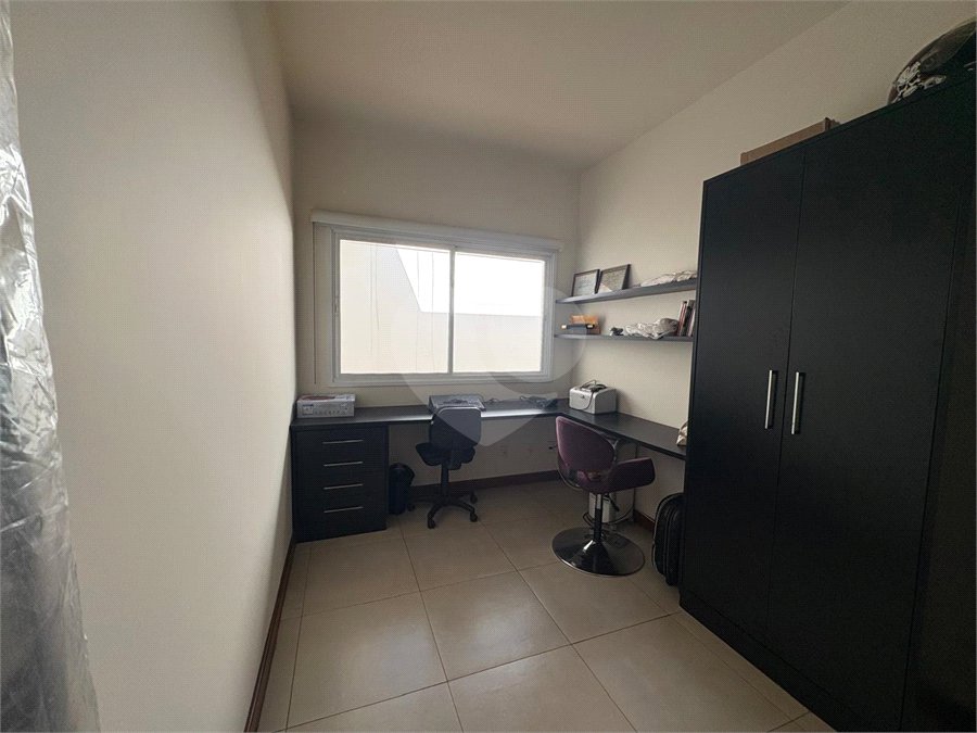 Casa à venda com 3 suítes no condomínio Damha II, São Carlos - SP