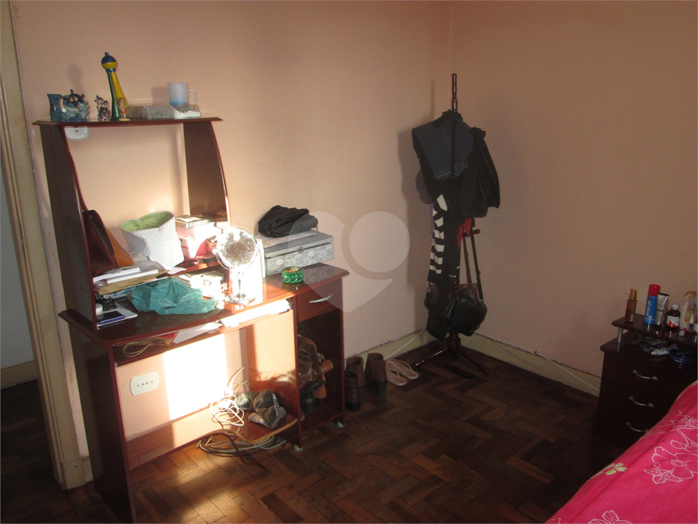 Apartamento com área útil de 72 m², 2 quartos no Bairro do Cambuci.