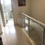 Casa Sobrado à venda no Planalto Paulista de 153m² com 3 dormitórios e 2 vagas