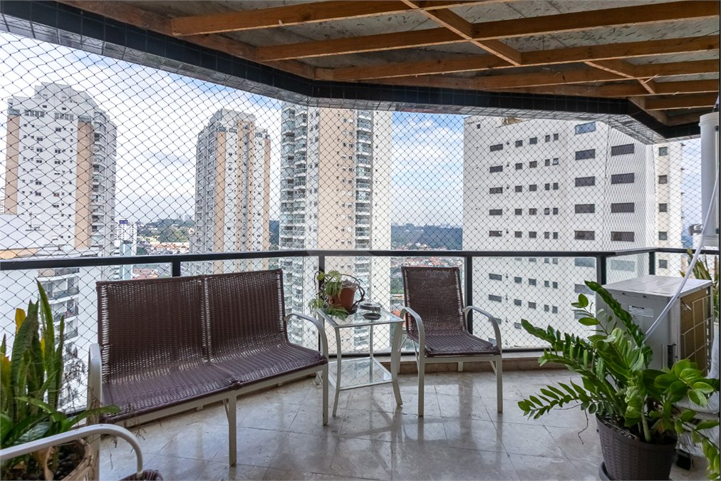 Apartamento à venda com 3 suítes em Vila Mascote, São Paulo, SP