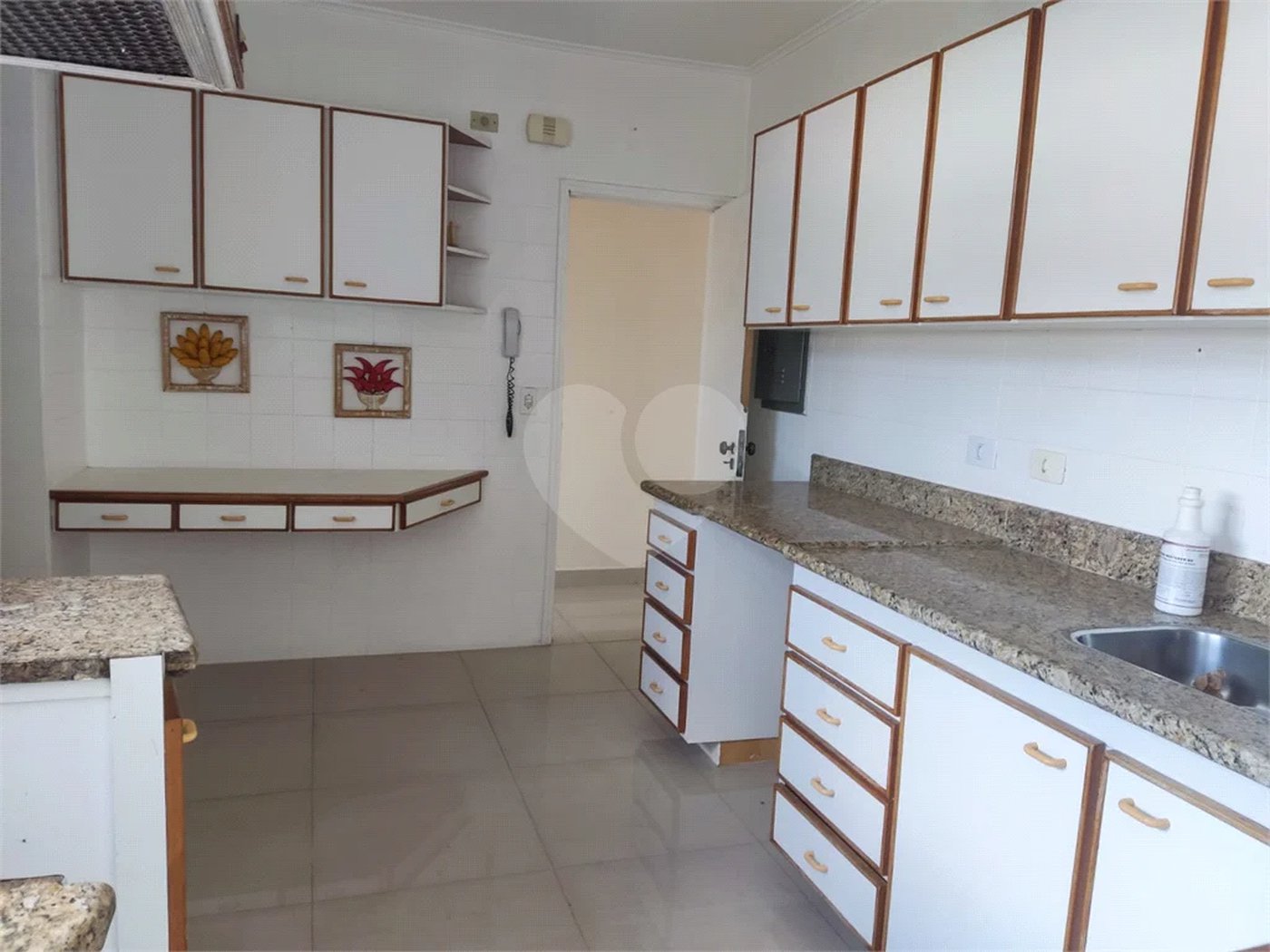 Apartamento à venda no Bairro Cidade Jardim - Piracicaba-SP.
