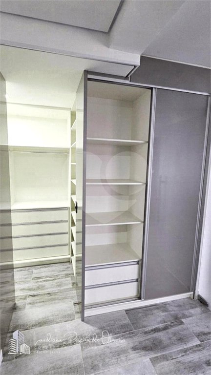 Apartamento à Venda com 210m² com 3 dormitórios e 3 vagas em Perdizes - Estuda permuta .