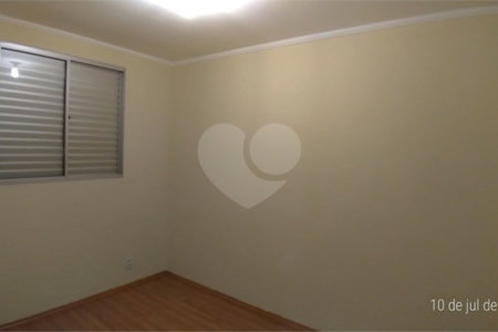 Apartamento no Condomínio Residencial Alcântara.