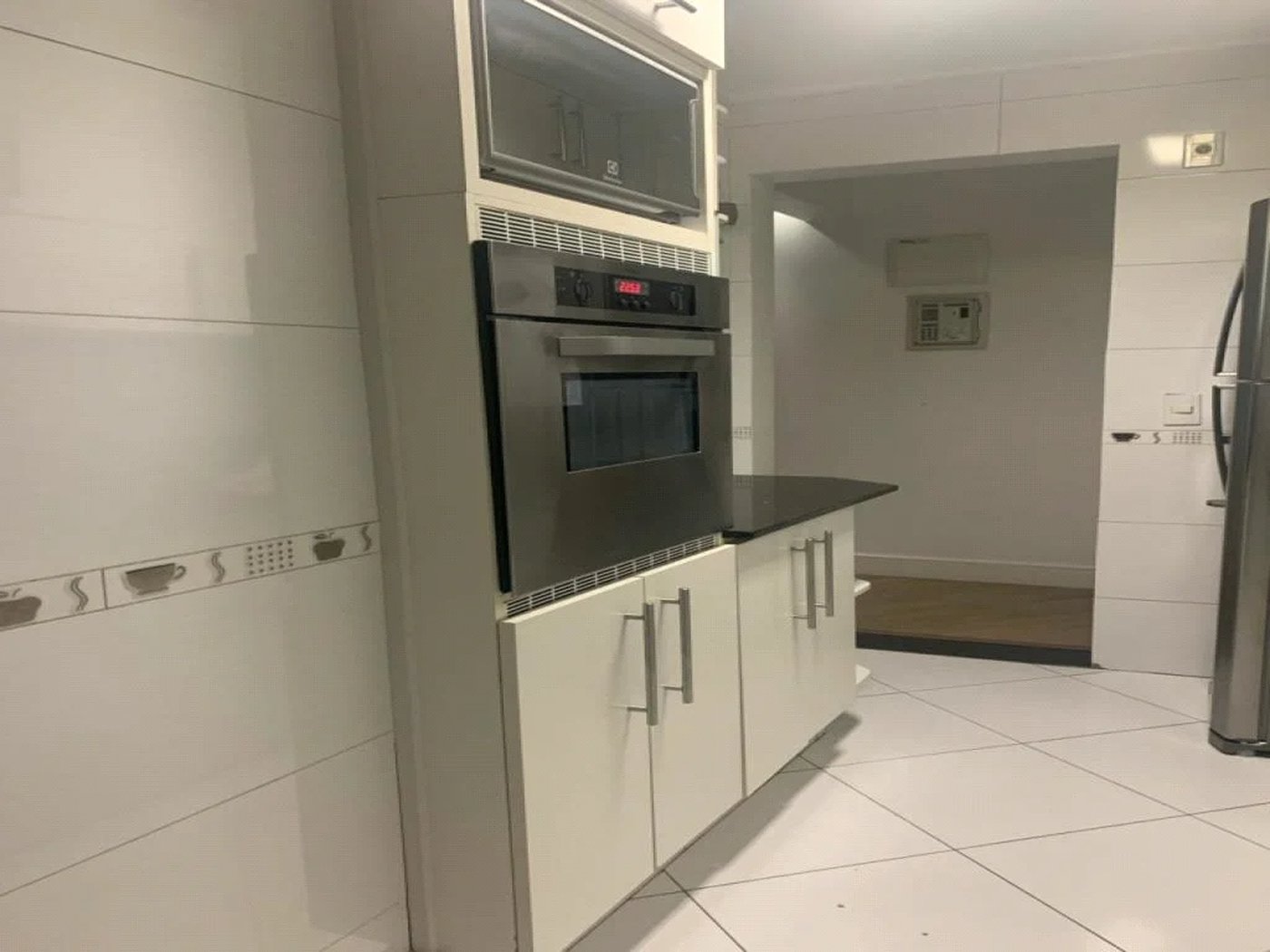 Apartamento à venda com 3 quartos, 1 suíte e 2 vagas no Jardim Bonfiglioli