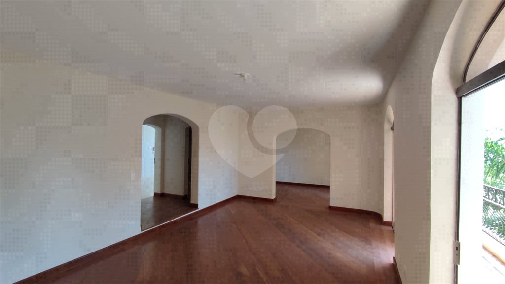 Apartamento de 3 dormitórios à Venda - Jardim Bethânia