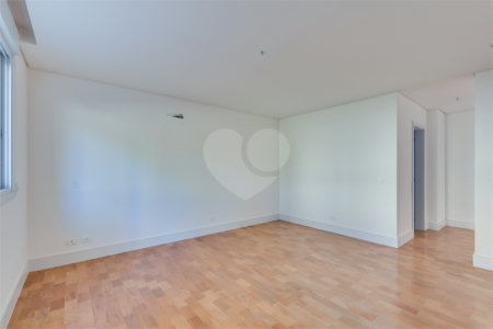Casa à venda com 4 suítes no condomínio Vila Arese, São Paulo - SP