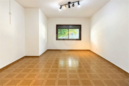 Casa á venda com 253 m² - Jardim da Saúde