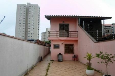 Sobrado 3 suítes à venda no Sacomã