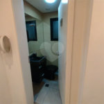 Sala comercial na Oscar Freire à venda Sala coml à venda na Oscar Freire OPORTUNIDADE Sala coml esquina. Rebouças