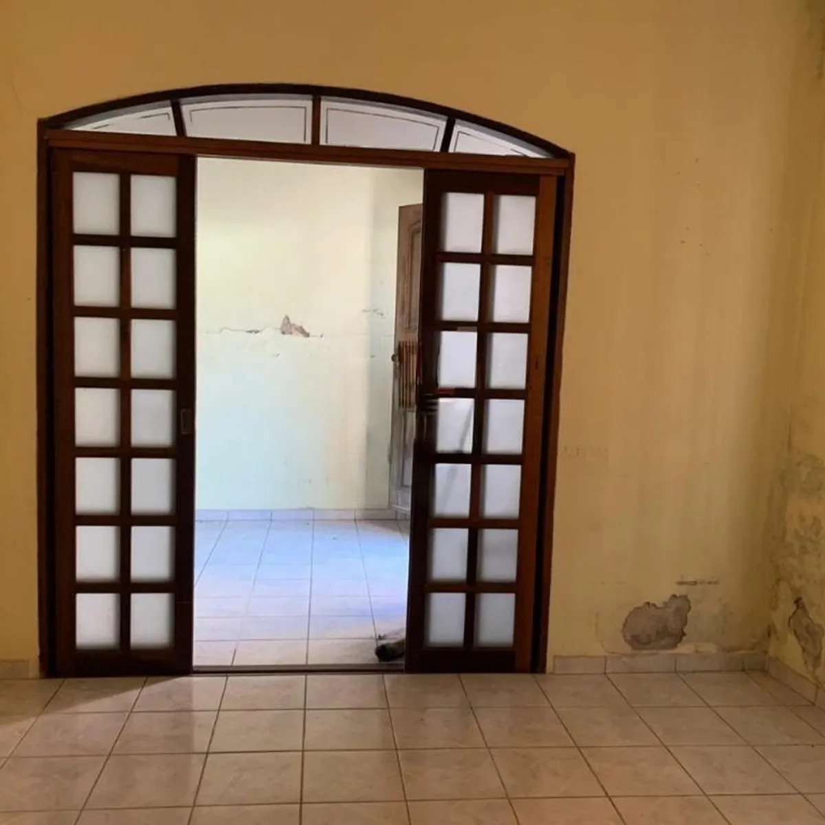 Casa Térrea à venda com 2 quartos 2 vagas em Vila Gomes a 100m da USP