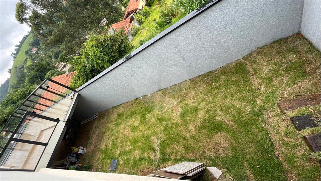 Casa térrea encantadora - Terreno 544m² (17 x 32m), com 198m² no Bairro Estância Brasil - Atibaia