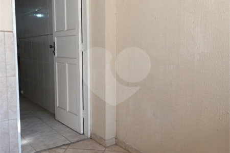 Casa térrea com duas edículas para venda - Saúde, SP.