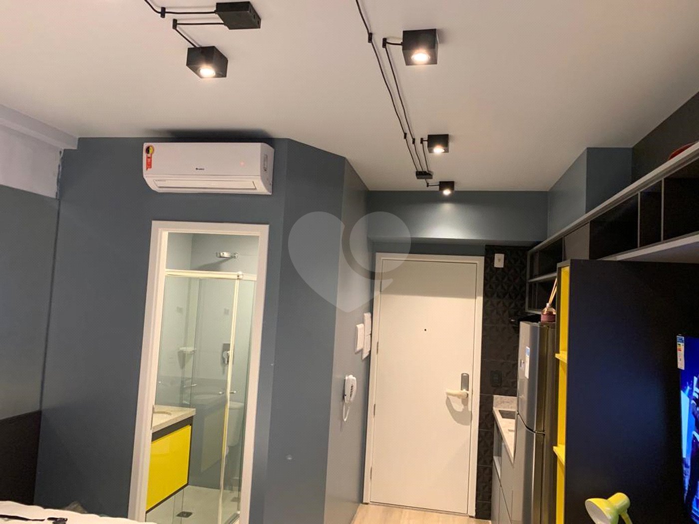 Studio à venda no Centro com 1 vaga de garagem