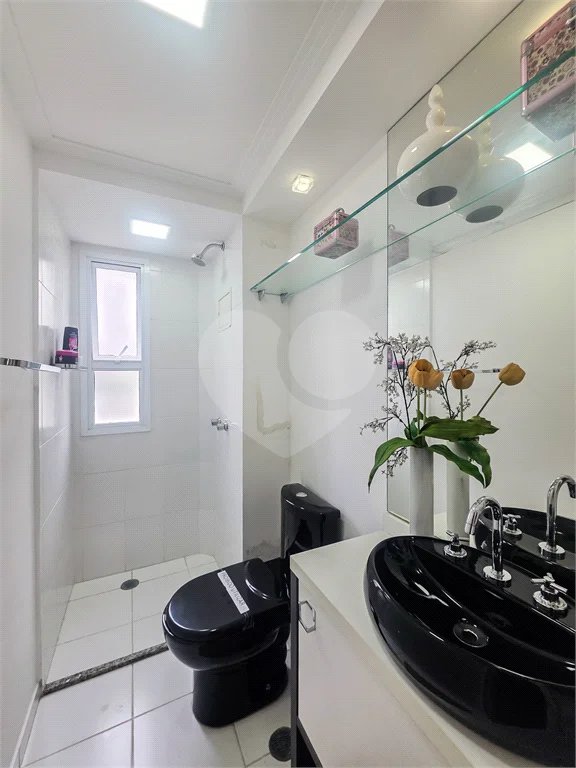 Apartamento - Ipiranga - 2 Quartos / Dormitórios - 1 Vaga - Venda / Compra