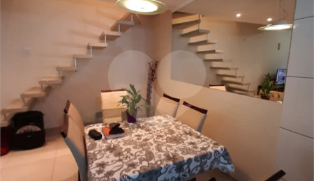 Sobrado à venda com 2 quartos, sendo 1 suíte,  em Vila do Encontro, São Paulo, SP