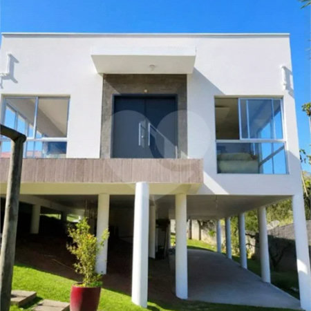 Chácara com 1.504 m² à venda em Guararema - SP