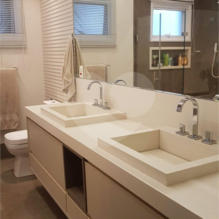 CASA A VENDA NO URBANOVA, CONDOMINIO JAGUARY, 4 DORMITORIOS, 4 SUITES, 5 VAGAS, PISCINA, SJC