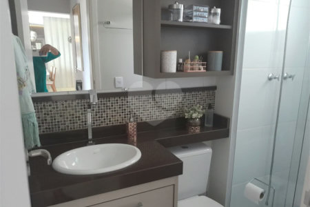 Apartamento à venda com 3 quartos, sendo 1 suíte,  em Jardim Bandeirantes, Louveira, SP