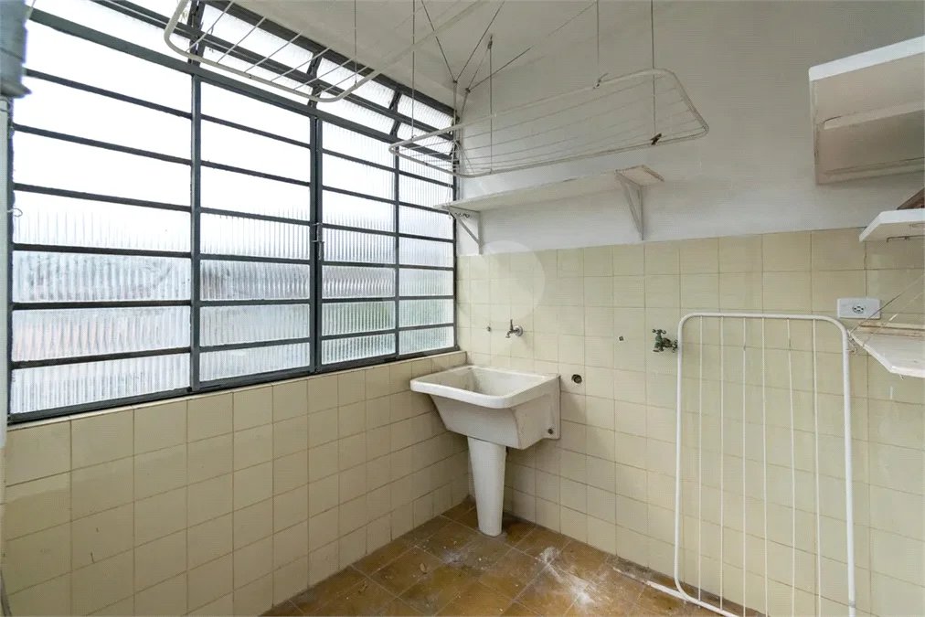 Casa à venda com 200m², 4 quartos e 2 vagas
