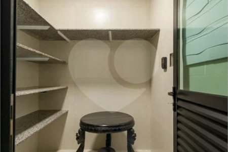 Casa à venda com 4 suítes no condomínio Vale da Santa Fé, Vinhedo - SP
