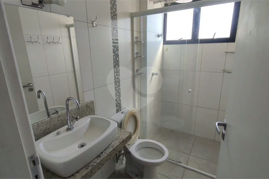 Apartamento à venda no Edifício Amarante no Bairro Jaraguá em Piracicaba - SP.