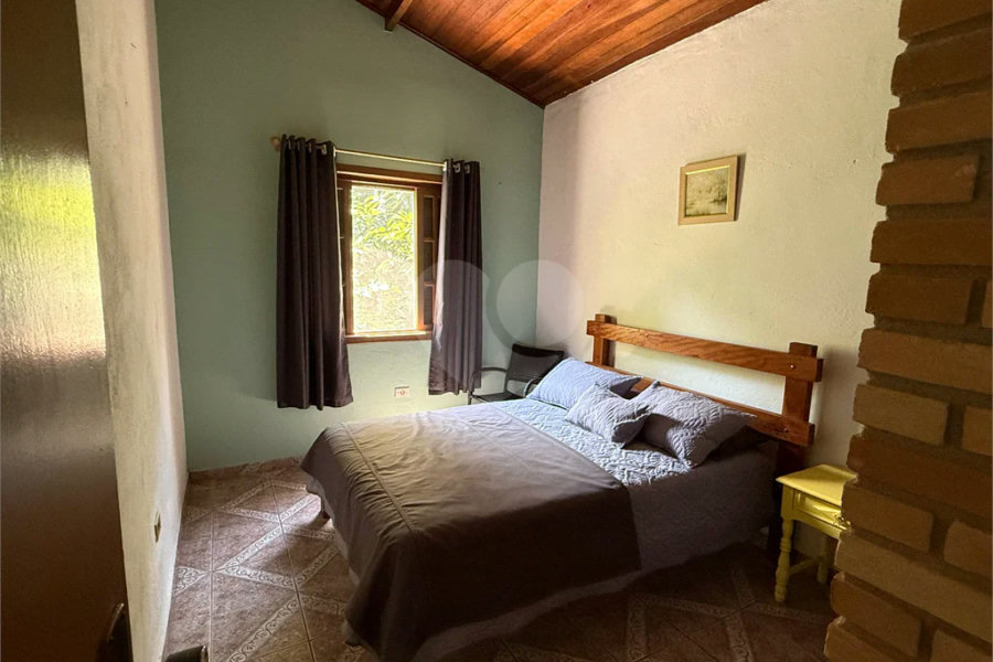 Casa à venda com 4 quartos, sendo 1 suíte,  em Costa do Sol, Bertioga, SP