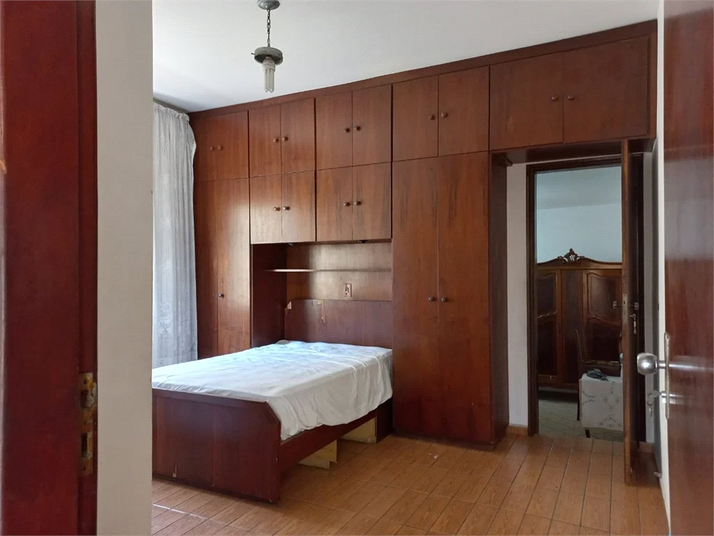 Casa à venda com 3 quartos, sendo 2 suítes, em Jaguaré, São Paulo, SP