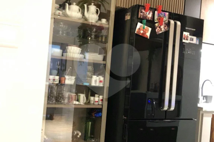 Apartamento à venda com 3 quartos, sendo 1 suíte, em Santo Amaro, São Paulo, SP