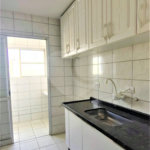 APARTAMENTO 1 DORMITÓRIO COM VAGA