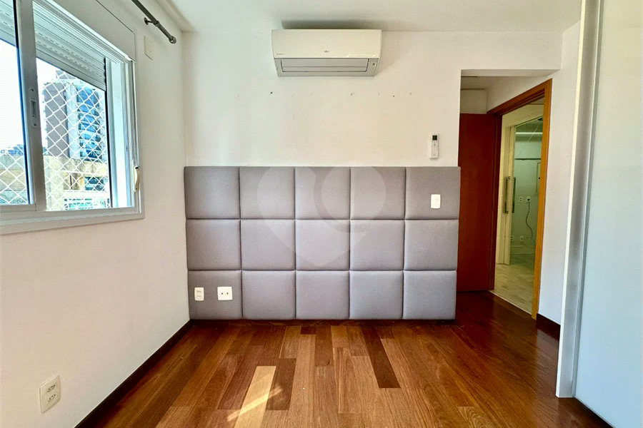 Apartamento para Locação na Vila Olímpia | 126 m² | 3 Suítes | 3 Vagas